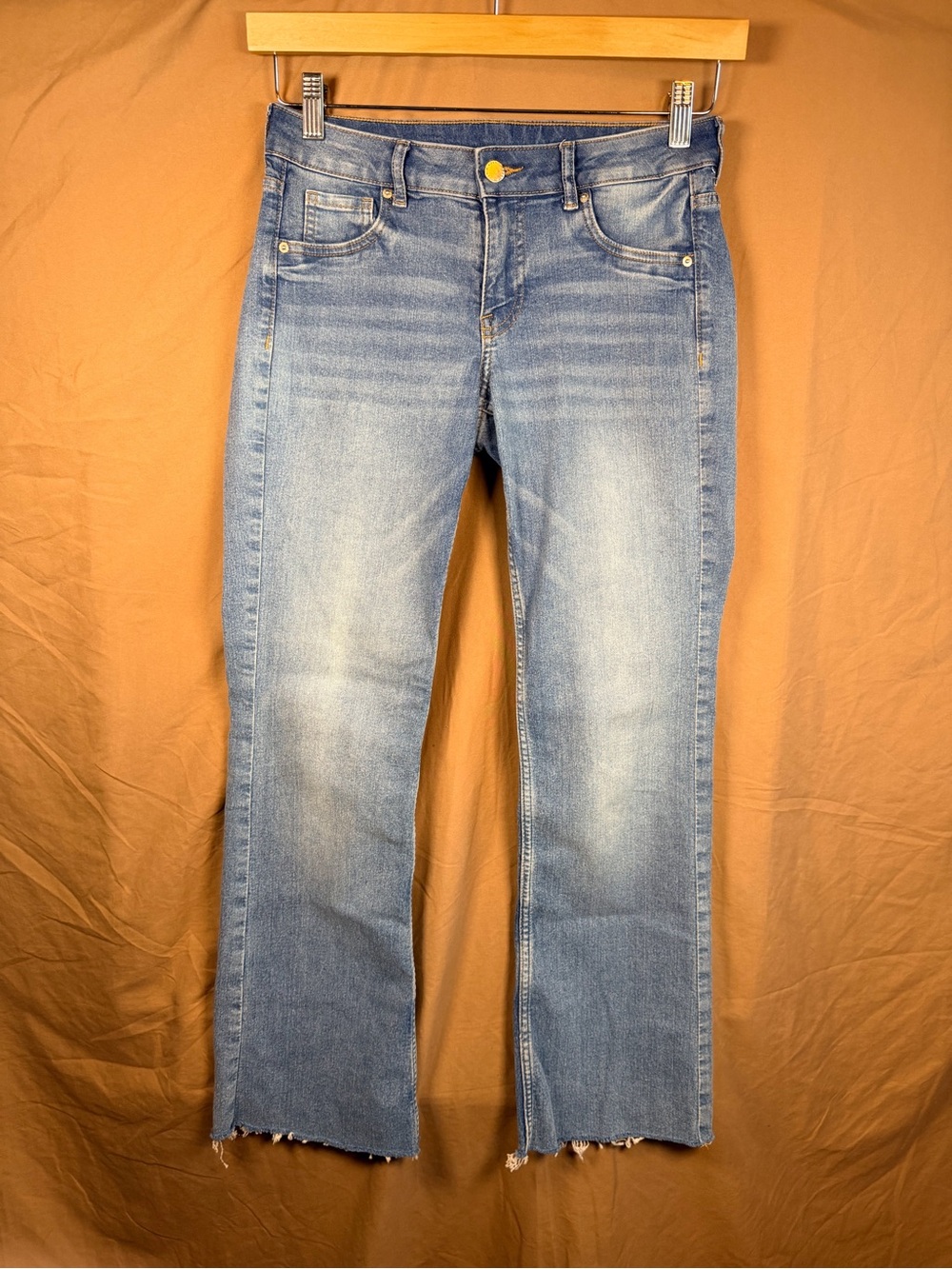 &Denim Low Rise Bootcut Jeans 4 Light Wash Y2K 2000s Raw Hem Flare Vintage Style